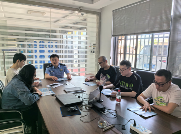 打击整治网络谣言，我们在行动！